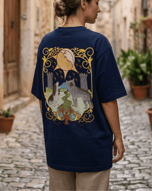 The Moon of Dogs – Tarot Oversized T-Shirt