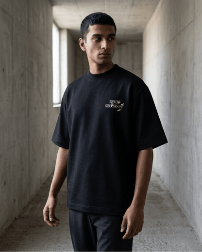 The Moon of Frogs – Tarot Oversized T-Shirt