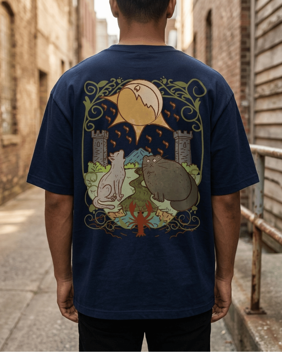 The Moon of Cats – Tarot Oversized T-Shirt